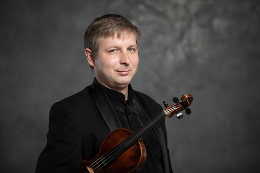 Данил Падилов