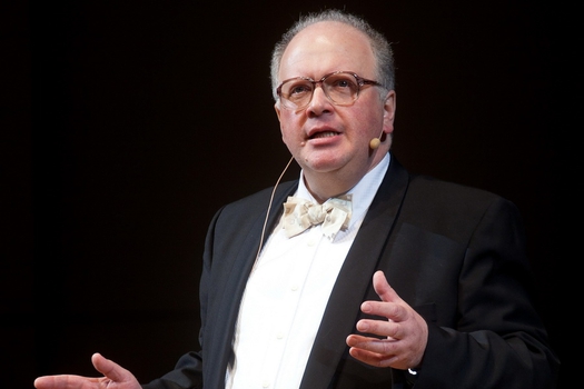 Павел Любимцев