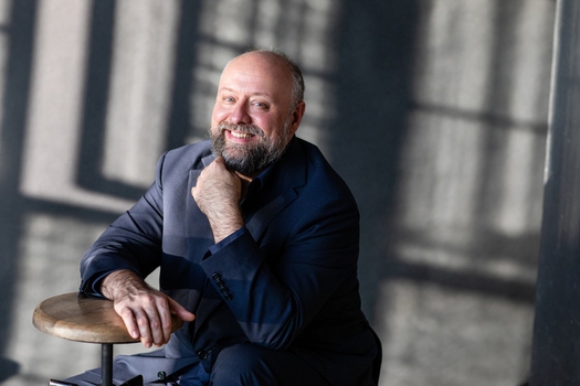 Александр Гиндин